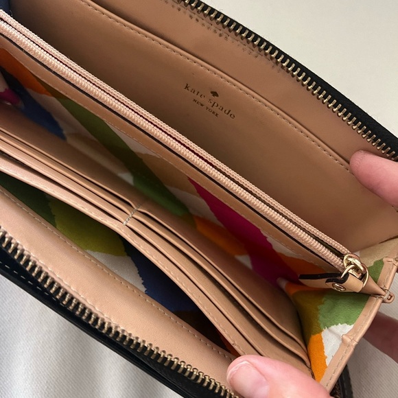 Kate Spade -Black Leather Wristlet Wallet - Picture 4 of 7